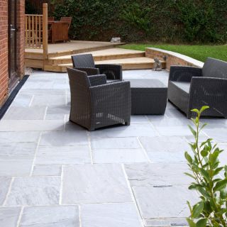 Silver Grey Sandstone Paving - 22mm - 15.3m2 Project Pack